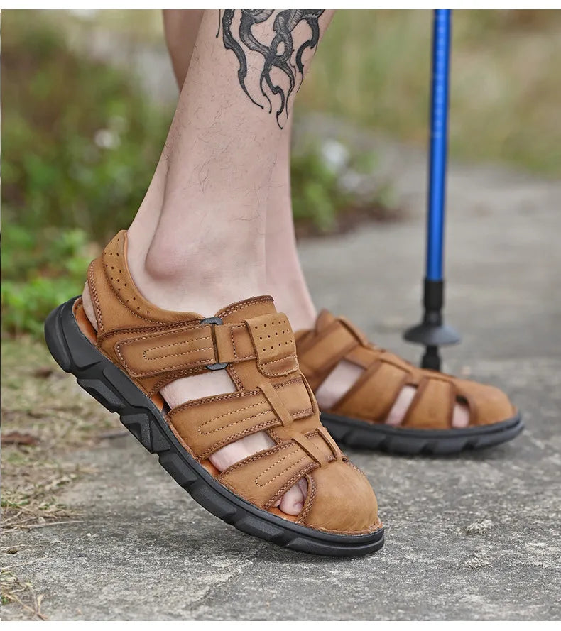 New Summer Genuine Leather Men's Sandals Lightweight Men's Shoes Outdoor Comfortable Beach Sandals Fashion Casual Shoes Sneakers