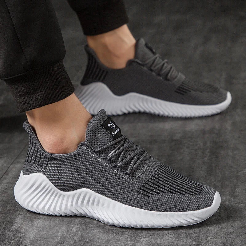 Fashion Men Shoes Sneakers White Mens Sneakers Outdoor Breathable Men Casual Shoe Big Size 2022 Summer Lightweigh Man Tenis Shoe