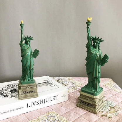 ERMAKOVA Statue of Liberty Model Desk Accessories Collectibles Travel Souvenirs New York Office Home Interior Room Decoration