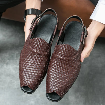 Mens Sandals Summer Beach Shoes Men Outdoor Business Casual Shoes Breathable Fashion Slippers Banquet Mules Luxury Garden Shoes