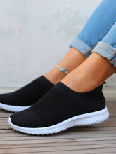 Charger l&#39;image dans la galerie, Minimalist Knit Slip On Sneakers
