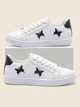 Charger l&#39;image dans la galerie, Butterfly Embroidered Lace-up Front Skate Shoes
